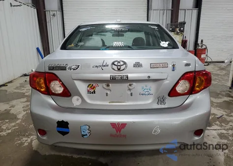 2009 Toyota Corolla Base из США, поврежденный, VIN 1NXBU40E69Z072497